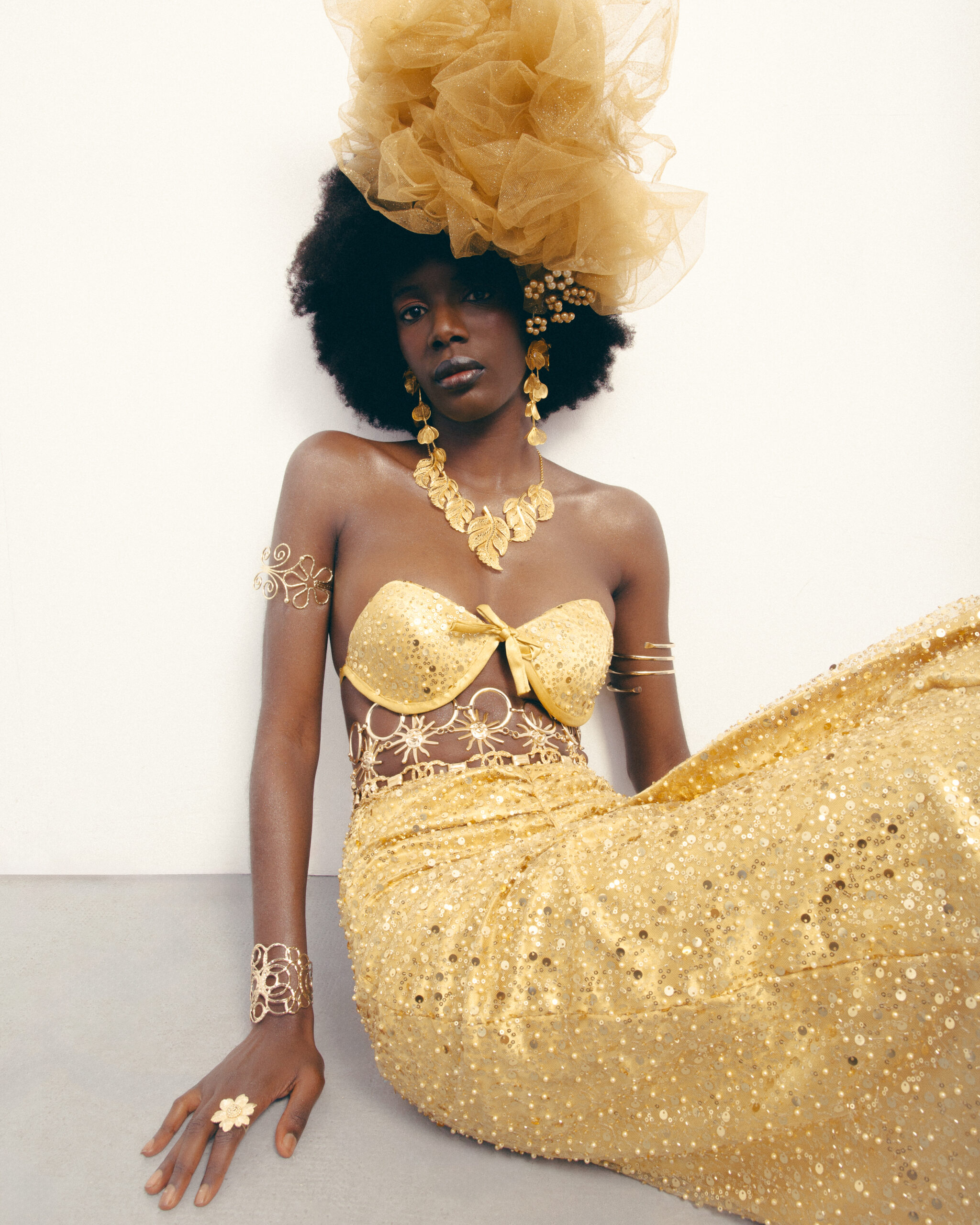 La Vie Est Belle: Congo, Mali & Guinea – Fashion Photography as Cultural Celebration BINTA LOOK 1 1 scaled