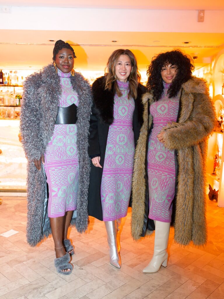 Kibonen and the Business of Cultural Authority 5 Three women in stylish kibonen dresses