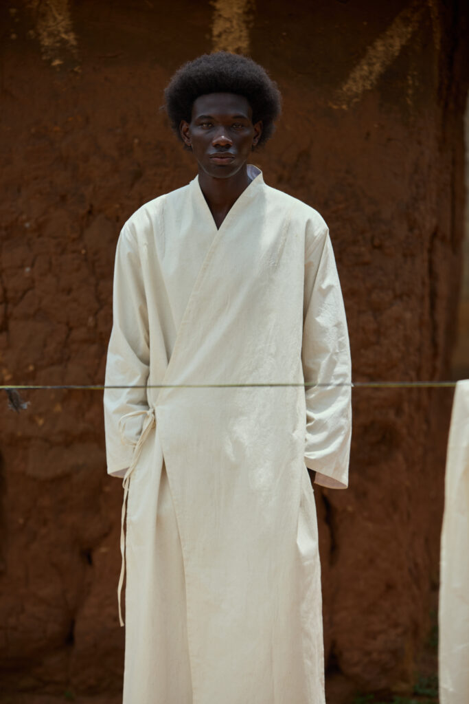 At BAKUS ORAYA, Cotton in Its Final State 2 At BAKUS ORAYA, Cotton in Its Final State SAVI9929