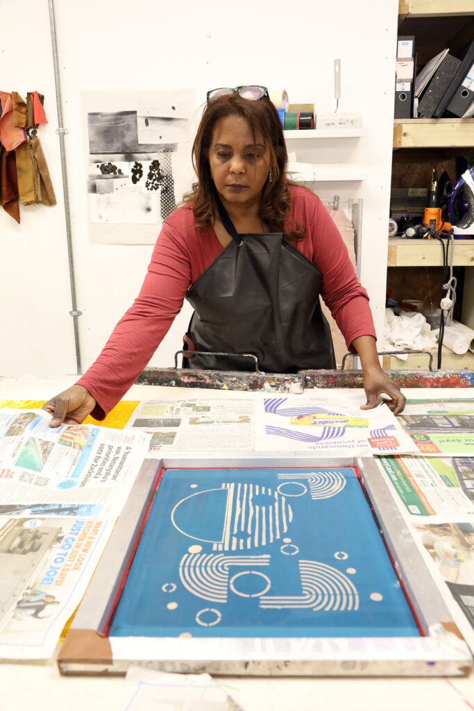 Artwork from the Of Roots and Routes exhibition of Sudanese women artists