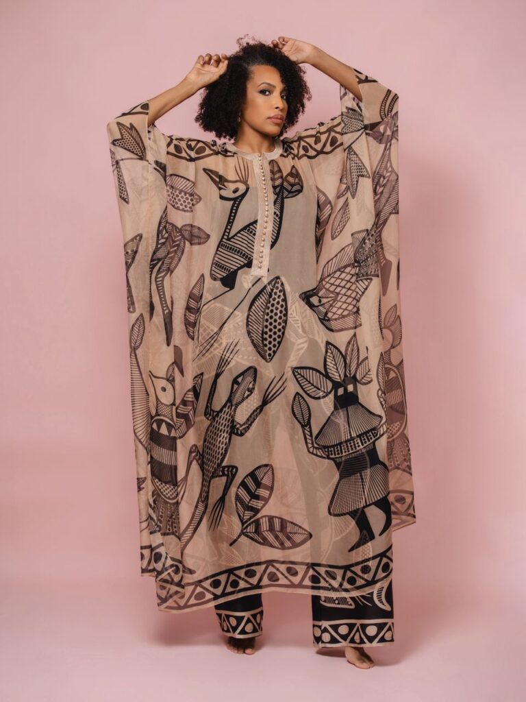 Home 1 From Korhogo Cloth to Digital Print: Alia Baré and the Language of Senufo Textiles