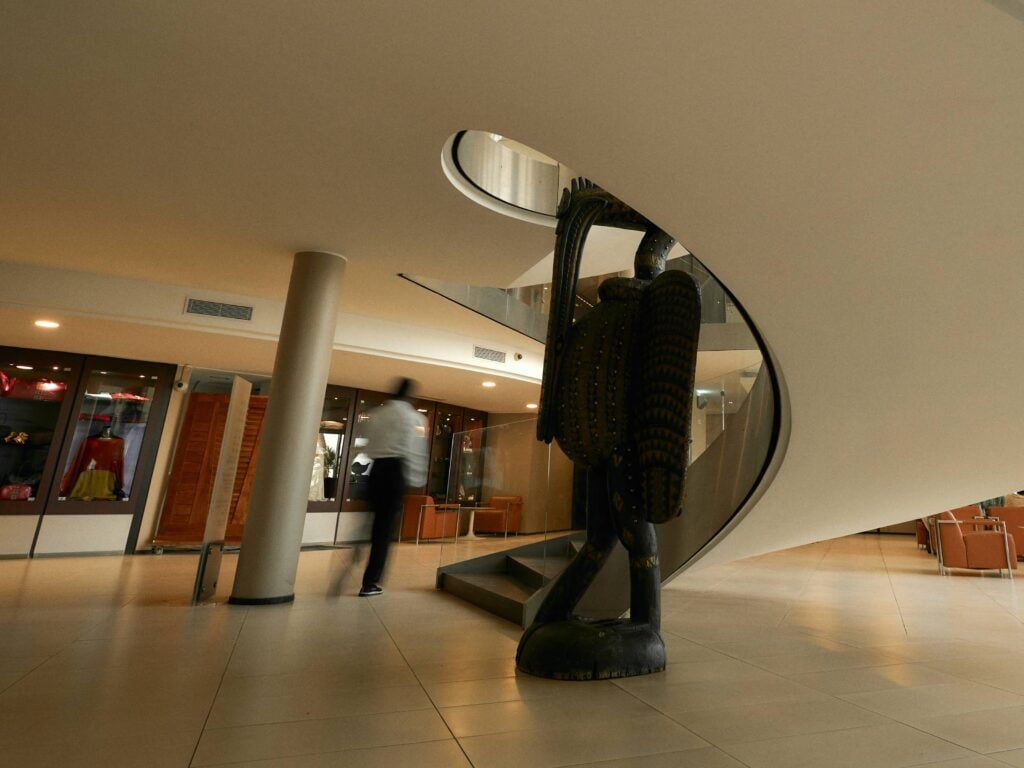 Land on the Horizon 5 The Terrou-Bi lobby, a sculptural spiral stair in dark metal